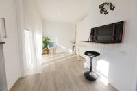 Balmoral Studio Humpty Do, Humpty Don't - B&B Brisbane