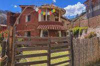 Creative Home in Rinconada Pisac - private rooms with shared garden & balcony - B&B Pisac
