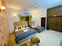 Palace Family Inn Guest House - B&B Karachi