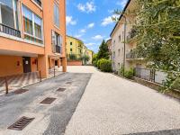 GARDA PEARL - Trilocale di Design con Ascensore vista Lago - B&B Desenzano del Garda