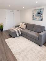 Moodyscroft Homestay, NEC, BHX, Resorts world, HS2, JLR - Netflix - Bed and Breakfast Birmingham
