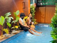 Milaano Orchids, Family & Couple Villa with Private Indoor Pool - B&B Wanda