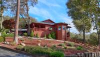 Peaceful mountain retreat near Bass Lake and Yosemite - Bed and Breakfast Oakhurst