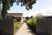 The Bunkers - Urban meets Rustic - B&B Te Awamutu