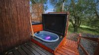 CW Harmony Mini chatka, sauna & koupací sud - B&B Lípa