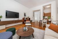 Family Two-Bedroom Apartment with View