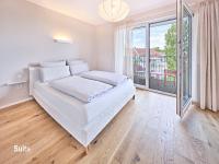 Suite Apartment with Balcony