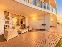 Coastal Hospitality - Beach Club G02 - B&B Mossel Bay