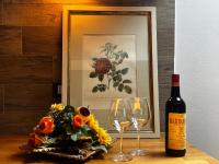 Villa Lilli Beta Bella - Appartamento Rosso Whispering Vines - B&B Neive