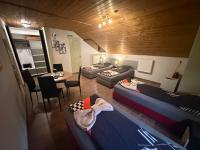 Vierpersoonskamer met Eigen Badkamer