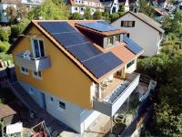 Villa Goncalves, Komplette Wohnung mit Parkplatz und Wallbox vor der Tür - B&B Calw