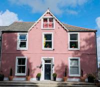 Cwtch Bach Self Catering Boutique Pembrokeshire - B&B Pembroke Dock