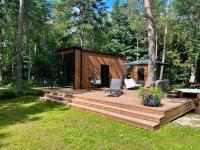 Telise TinyOne - Modern Forest Escape with Private Hot Tub - B&B Vööla