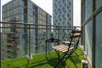 Downtown 2BR Oasis Skyline Views Parking - Ferienwohnung Toronto