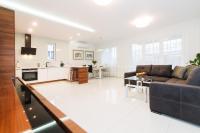 Apartamento con balcón