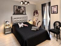 From Hollywood to Bollywood 2 Bedrooms 2 Bathrooms - 1 min from Croisette&Beach, 12 Min from the Palais - B&B Cannes