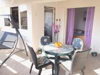Apartmani Adriatic Ana - Ferienwohnung Novalja