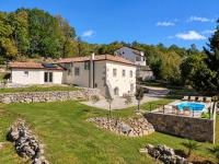Villa Stancija Kavali stone house, Zvoneća-Opatija - B&B Opatija