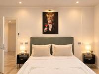 Crazi Suites - Bed and Breakfast Nola