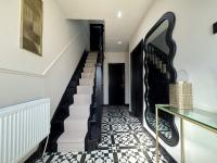 BreckonHill House 4BR Entire Home - Bed and Breakfast Middlesbrough