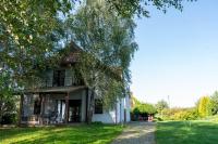 300 m Private Villa near Vilnius - B&B Zatišius