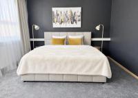 MAIER Suite Nürnberg-Stein A02 - 133 qm - nahe Palm Beach - Parkplatz - 24h Self Check-in - B&B Niederdorla