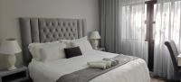 Deluxe Zimmer mit Kingsize-Bett