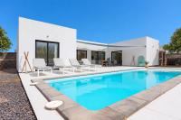 Villa Valentina, Piscine chauffée et Sérénité - Chambres d'hôtes Lajares