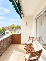 3 Schlafzimmer und Balkon nähe Flughafen - Chambres d'hôtes Mörfelden-Walldorf
