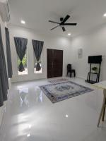 Homestay DiAna Dungun - Bed and Breakfast Dungun