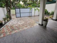 Entire ground floor house at Battaramulla - B&B Battaramulla South