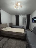 Уютная квартира - Bed and Breakfast Karakol