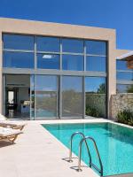 Endogeios Luxury Villas - B&B Loutráki