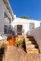 Quiet, Quaint retreat perfect location in Rosebank - B&B Johannesburgo