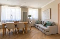 23 - Central 3-Bed Flat with Parking on Bathwick Street - B&B Bath