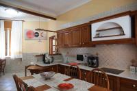 MHH Maureen Holiday House - B&B Napoli