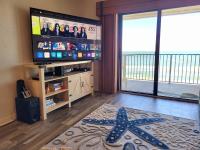 517 - Nicely Decorated Oceanfront 3 Bedroom - B&B New Smyrna Beach