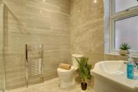 WorkStay Osborne Road All Ensuite RoomsWork Screw - B&B Portsmouth