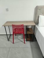Estúdio com cozinha, duas camas e banheiro em Foz do Iguaçu - B&B Foz do Iguaçu