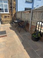 Akwa a modern seaside gem - B&B Staithes