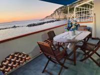 la loggia di capri - B&B Massa Lubrense