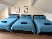Place For Families & Working Teams - Sleeps 10 - Parking, Full Kitchen - Royal Armouries Nearby - B&B Beeston