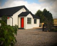 Quiet Riverside Stopover by the Shannon - B&B Leitrim