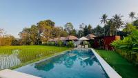 Eco Oasis Wooden Villa Ubud - B&B Tegalalang