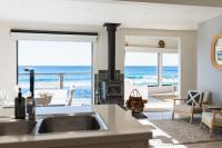 The Mariner - Oceanfront Living - Bed and Breakfast Falmouth