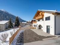 Alpenlodge Pettneu Lodge 1 - Bed and Breakfast St Anton am Arlberg