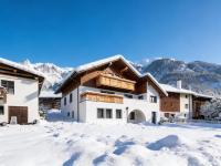 Alpenlodge Pettneu Lodge XL - Bed and Breakfast St Anton am Arlberg