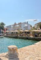 Guesthouse Gradina - Bed and Breakfast Lovište