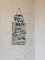 BEACHFRONT VILLA with Private Beach Access - FREE PARKING - B&B Falerna