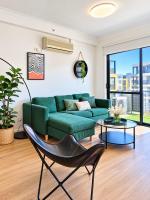 Spacious 2BR East Perth Pool Gym CATBus CBD Optus - B&B Perth